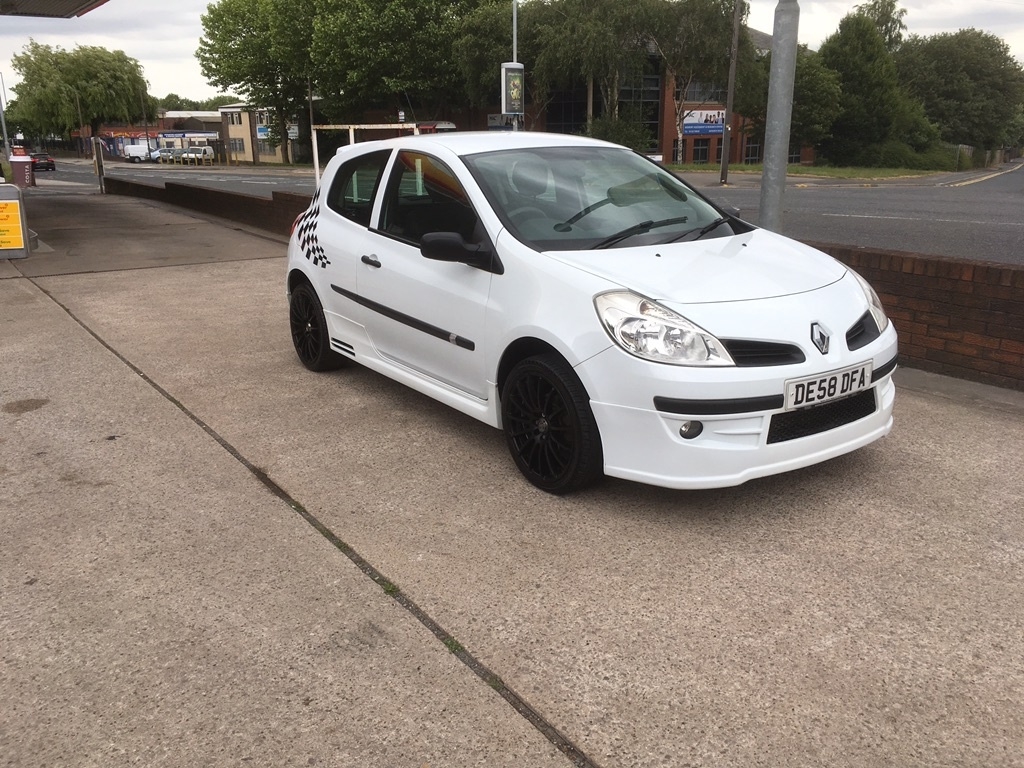2008 58 REG RENAULT CLIO 1.2 16V EXTREME
